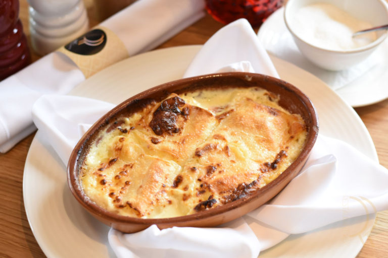 ZAGORSKI ŠTRUKLI ZAPEČENI - Restoran Ribič